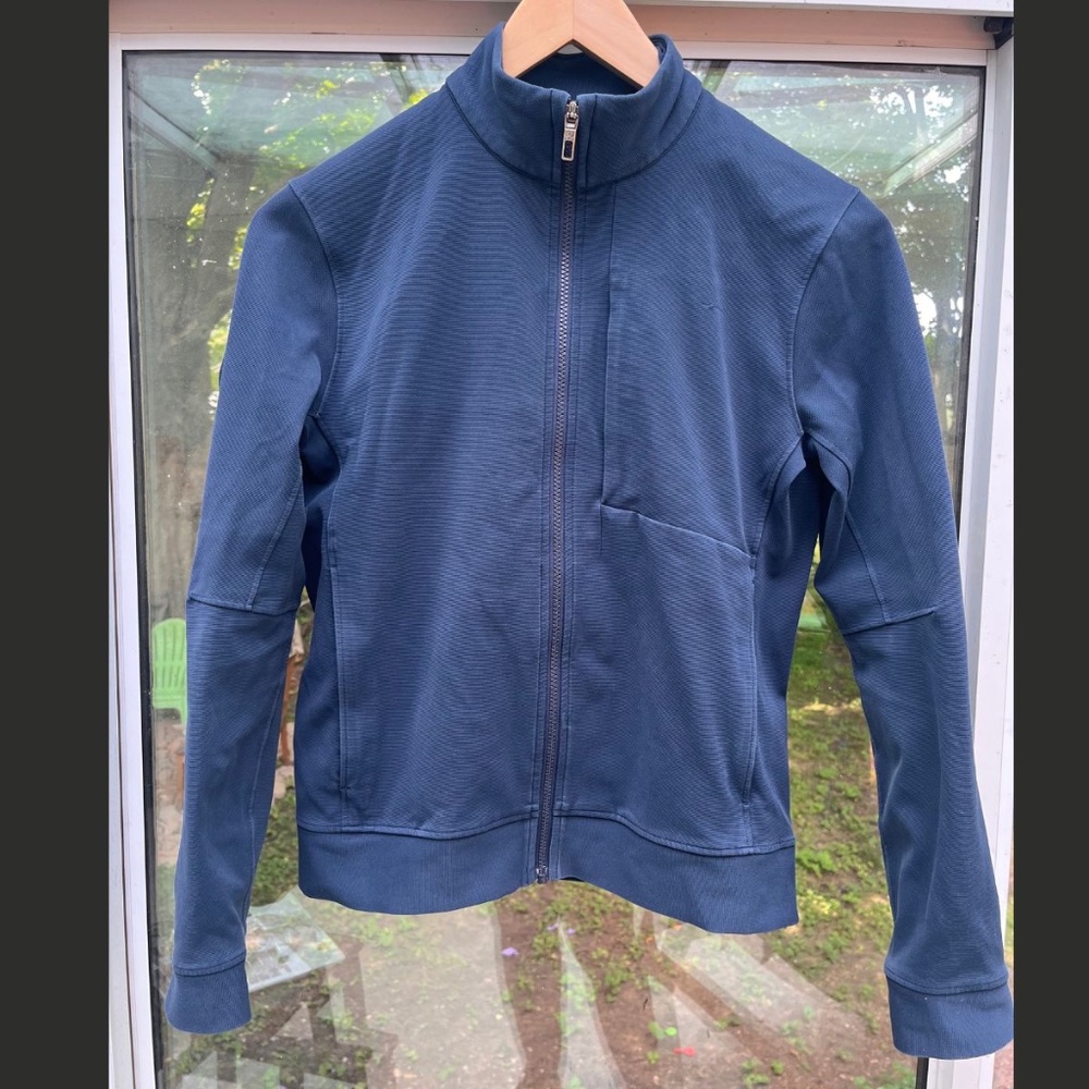 Lululemon Men's Sojourner Jacket Blue Size Medium